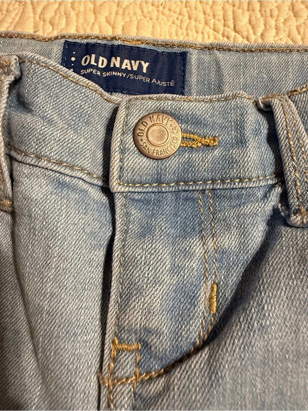 Old Navy Light Wash Girl’s Skinny Jeans